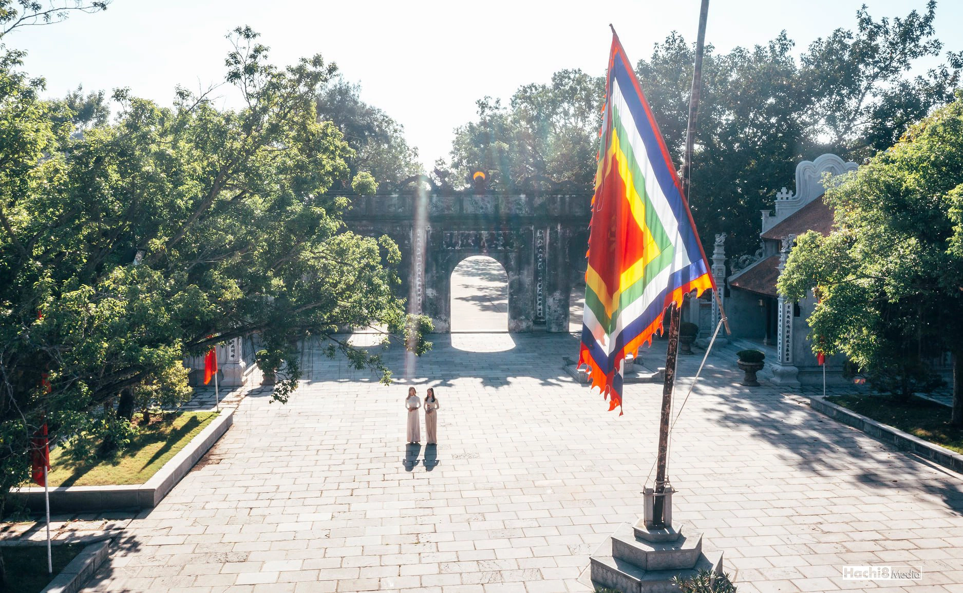 Franchir les portes de Con Son-Kiep Bac: voyage au cœur du sanctuaire historique et spirituel de Hai Duong